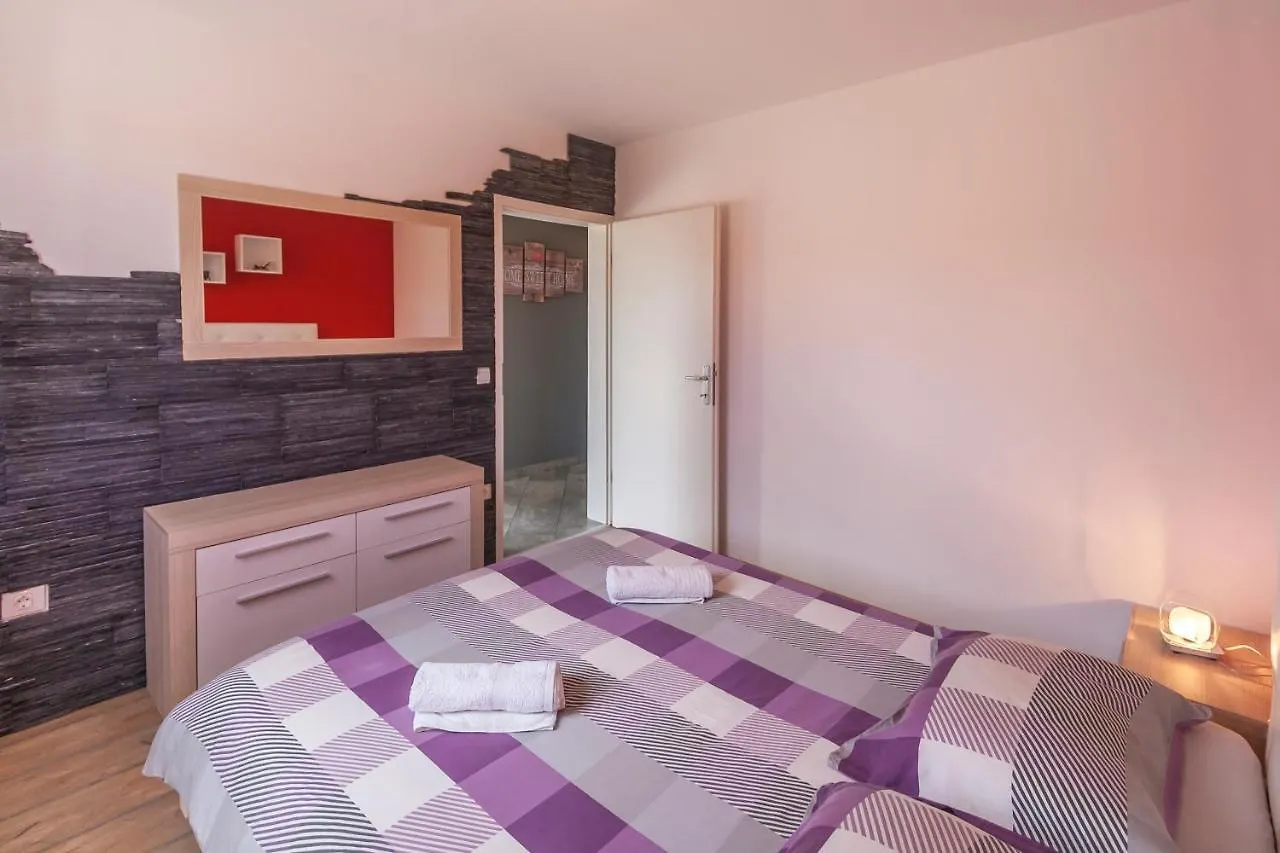 Villa Sole Istria, Holliday Villa Near Pula, Ferienhaus Ferienvilla Istrien  Marcana