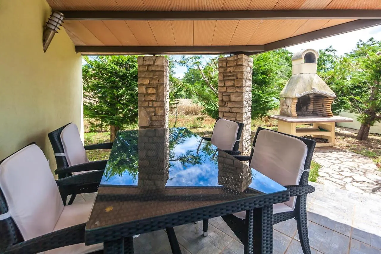 Villa Sole Istria, Holliday Villa Near Pula, Ferienhaus Ferienvilla Istrien Croatia